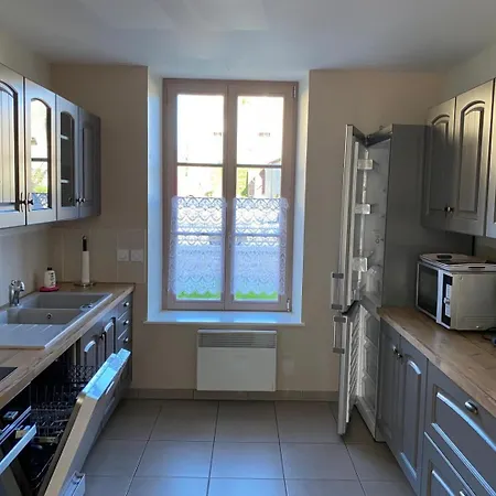 Semesterbostad Le Communal